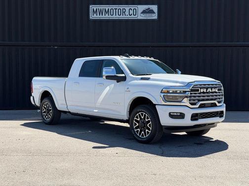 Bright White Clearcoat 2026 RAM 3500 Longhorn