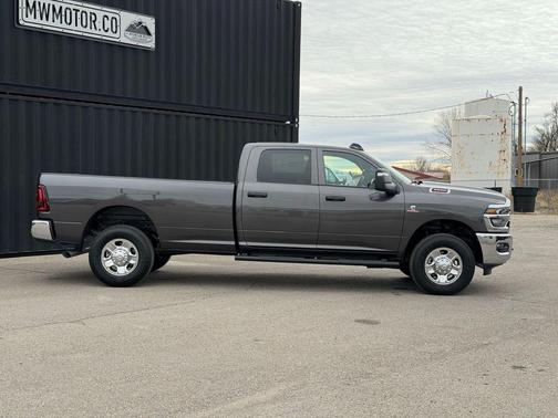 Granite Crystal Metallic Clearcoat 2026 RAM 3500 Tradesman