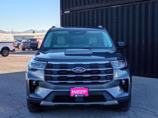 Carbonized Gray Metallic 2026 Ford Explorer Active w/200A Pkg