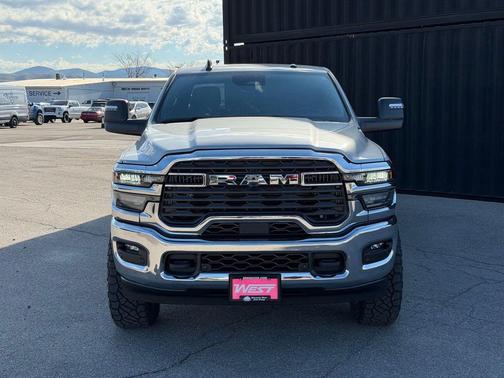 Silver Zynith 2026 RAM 3500 Big Horn Crew Cab 4x4 8' Box