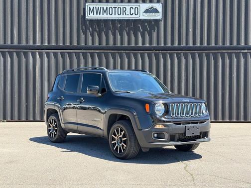 Black 2018 Jeep Renegade Latitude
