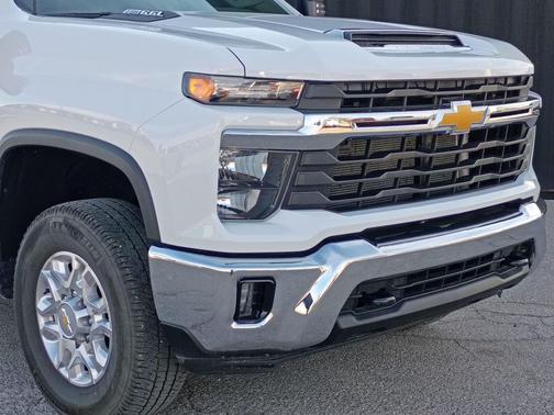 2024 Chevrolet Silverado 3500 LT