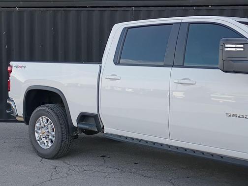 2024 Chevrolet Silverado 3500 LT