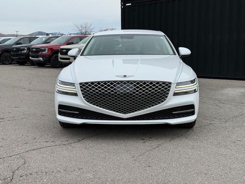 Uyuni White 2023 Genesis G80 2.5T AWD