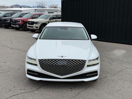 Uyuni White 2023 Genesis G80 2.5T AWD