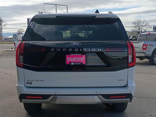 Oxford White 2025 Ford Expedition Max Platinum