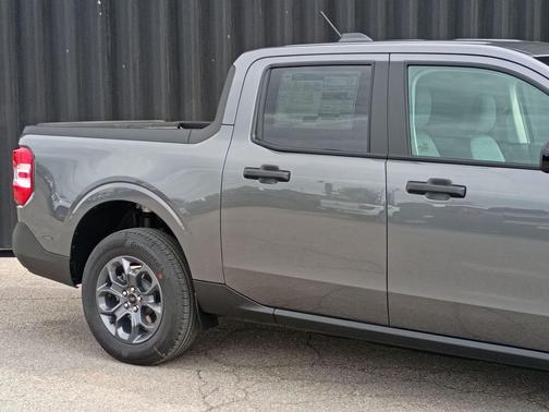 Space White Metallic 2026 Ford Maverick XLT