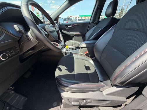 Gray Metallic 2025 Ford Escape ST-Line