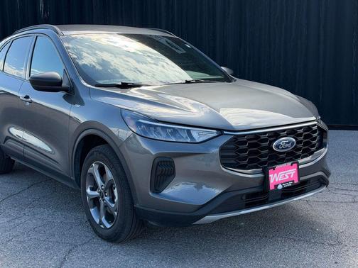 Gray Metallic 2025 Ford Escape ST-Line
