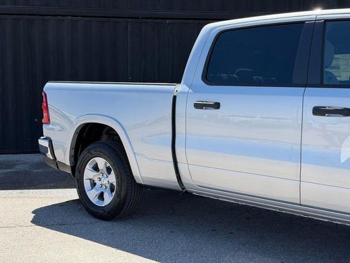 Silver Zynith 2026 RAM 1500 Big Horn/Lone Star