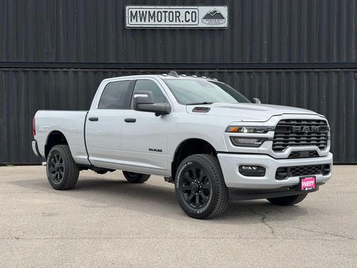 Silver Zynith 2026 RAM 2500 Big Horn Crew Cab 4x4 6'4' Box