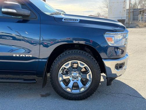 Patriot Blue Pearlcoat 2022 RAM 1500 Big Horn/Lone Star