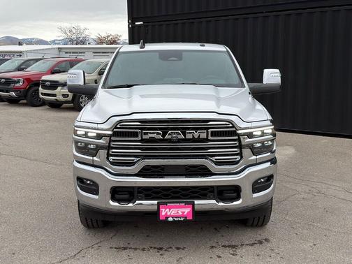 Bright White Clearcoat 2025 RAM 2500 Laramie Crew Cab 4x4 8' Box