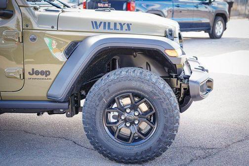 41 2025 Jeep Wrangler Willys