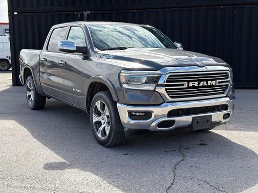 Granite Crystal Metallic Clearcoat 2022 RAM 1500 Laramie