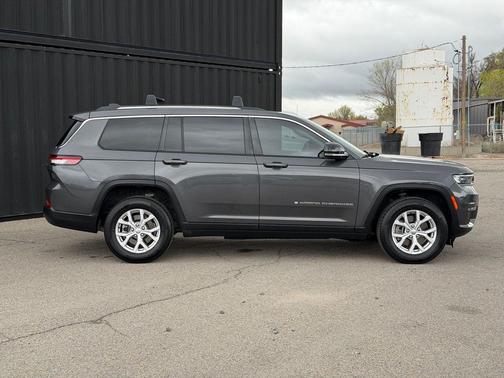 Baltic Gray Metallic Clearcoat 2021 Jeep Grand Cherokee L Limited