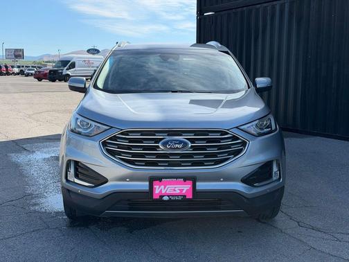 Silver Metallic 2020 Ford Edge Titanium