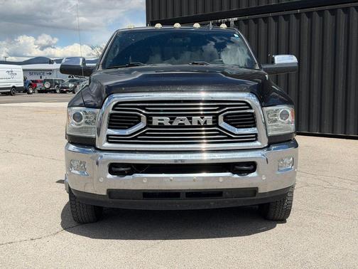 Brilliant Black Crystal Pearlcoat 2016 RAM 3500 Longhorn