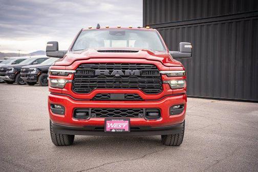 Molten Red Pearlcoat 2026 RAM 2500 Laramie