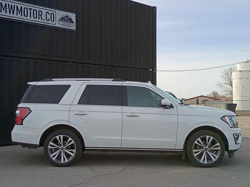 Star White Metallic Tri-Coat 2021 Ford Expedition Limited