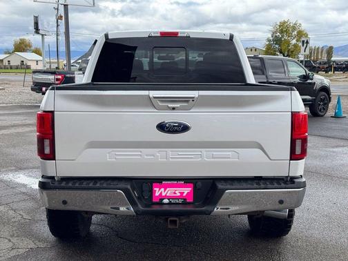 White Platinum Clearcoat Metallic 2018 Ford F-150 Lariat