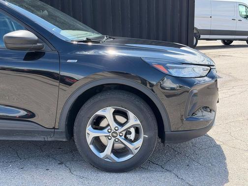 Black Metallic 2025 Ford Escape ST-Line