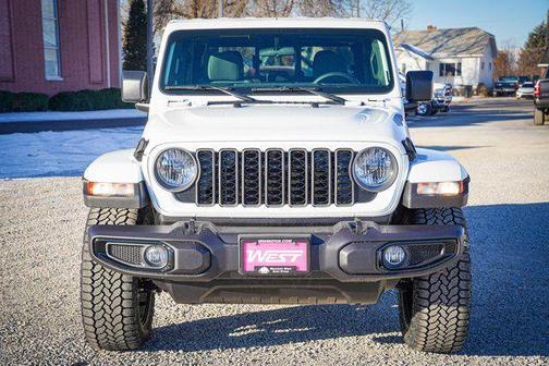 2025 Jeep Gladiator Nighthawk