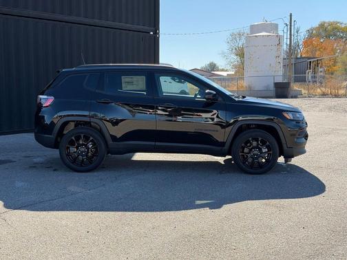 Pxj 2026 Jeep Compass Latitude