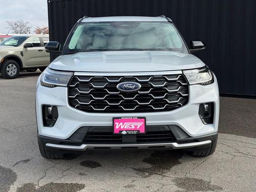 Space White Metallic 2026 Ford Explorer Platinum