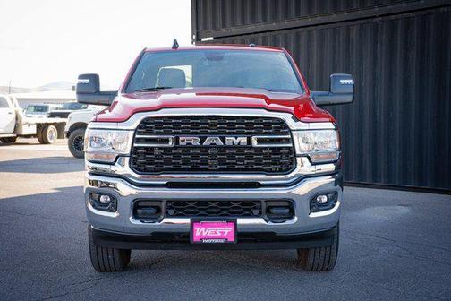 2024 RAM 3500 Big Horn Crew Cab 4x4 6'4' Box