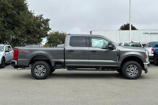 2025 Ford F-250 XLT