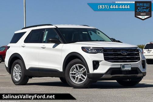 Star White Metallic Tri-Coat 2026 Ford Explorer Active