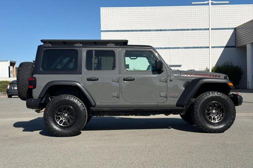 Sting-Gray Clearcoat 2022 Jeep Wrangler Unlimited Rubicon