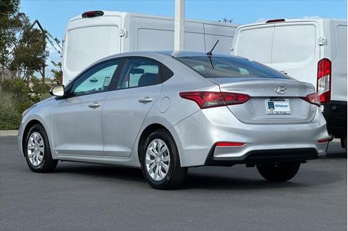 2021 Hyundai Accent SE