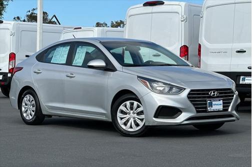 2021 Hyundai Accent SE