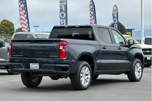2022 Chevrolet Silverado 1500 Custom