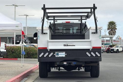 Oxford White 2026 Ford F-350 XL