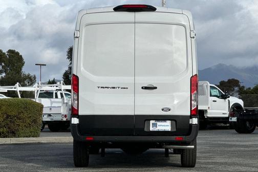 2026 Ford Transit-250 Base