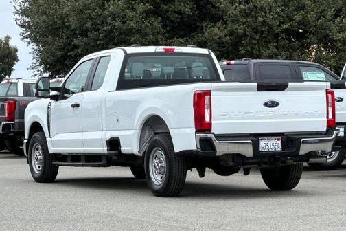 2025 Ford F-250 XL