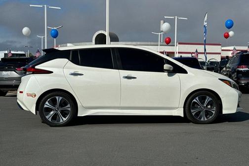 2022 Nissan Leaf SV 40 kWh