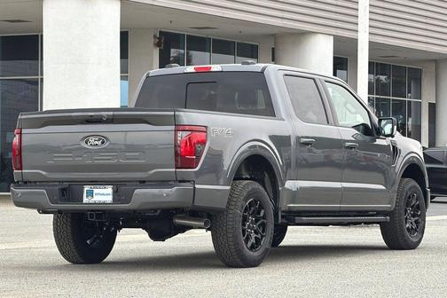 Carbonized Gray Metallic 2026 Ford F-150 XLT