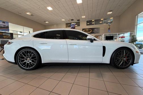 White 2021 Porsche Panamera 4S