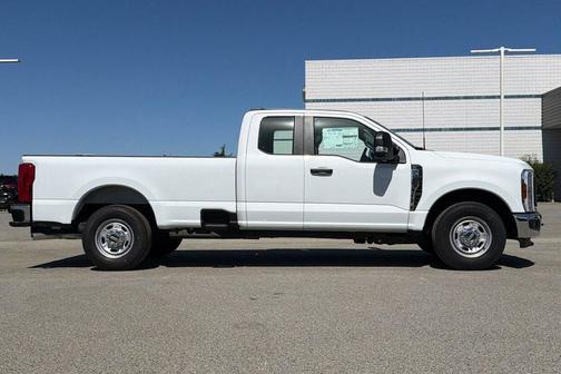 Oxford White 2026 Ford F-250 XL
