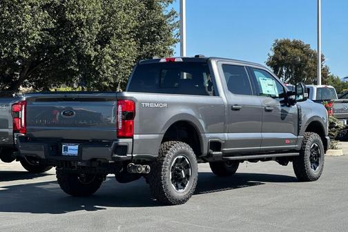 2025 Ford F-250 Lariat