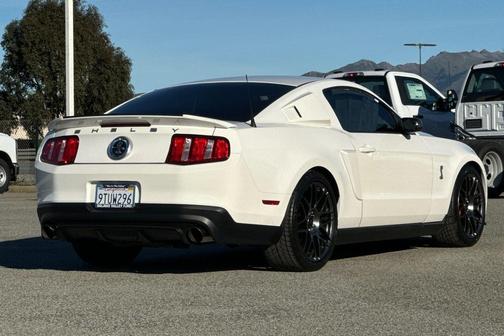 2012 Ford Shelby GT500 Base