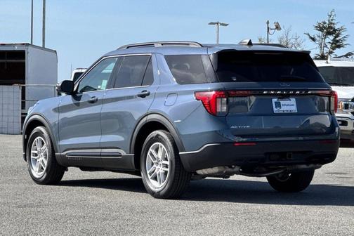 2026 Ford Explorer Active w/200A Pkg