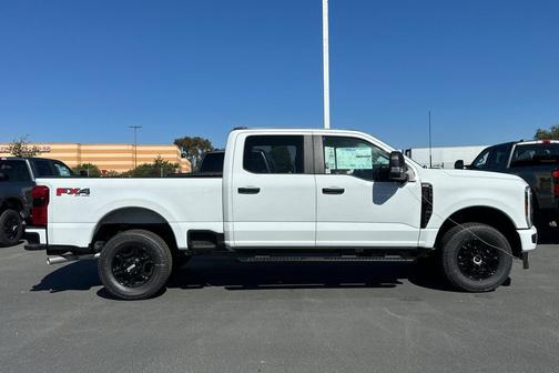 2025 Ford F-250 XL