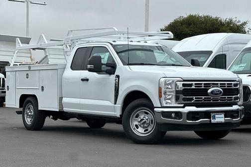 2025 Ford F-350 XL