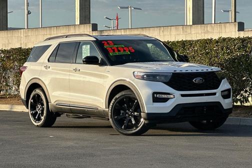 2023 Ford Explorer ST-Line