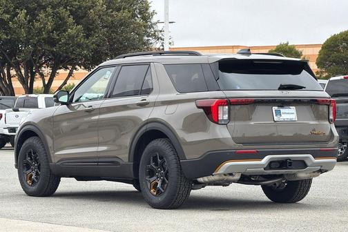 Marsh Gray 2026 Ford Explorer Tremor